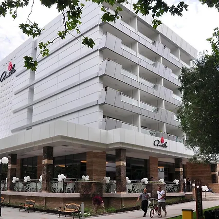 Maritim Amelia 5* 알베나