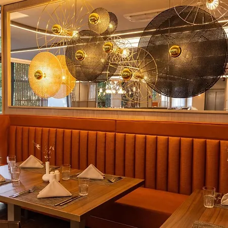 ホテル Maritim Amelia アルベナ