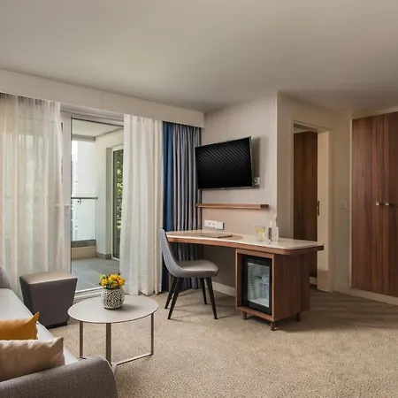 Maritim Amelia ホテル アルベナ