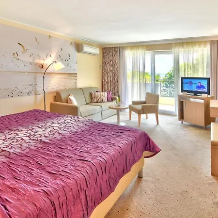 ホテル Maritim Amelia 5*