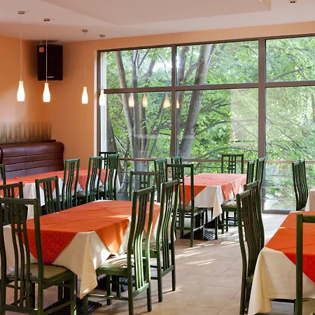 Maritim Amelia 5* アルベナ