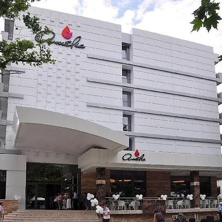 Maritim Amelia מלון 5*