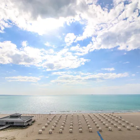 ホテル Maritim Amelia アルベナ