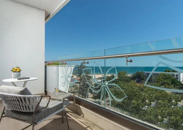 Maritim Amelia מלון 5*